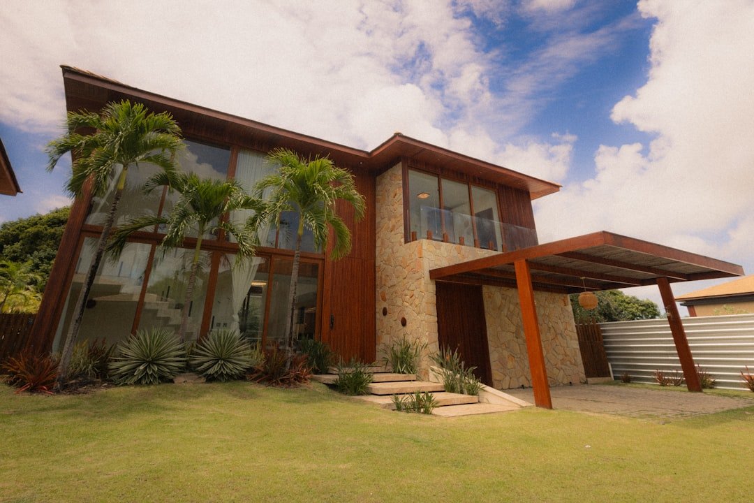 stone veneer and vinyl siding