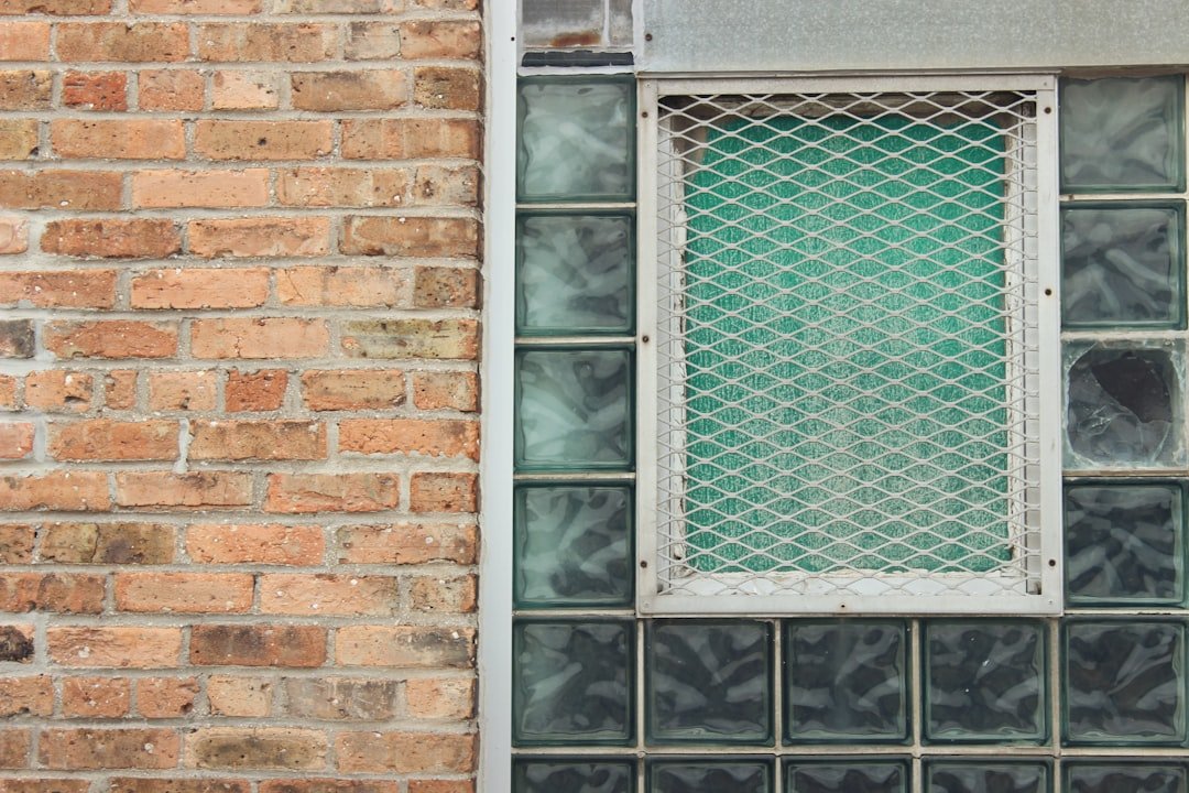 vinyl window glass replacement