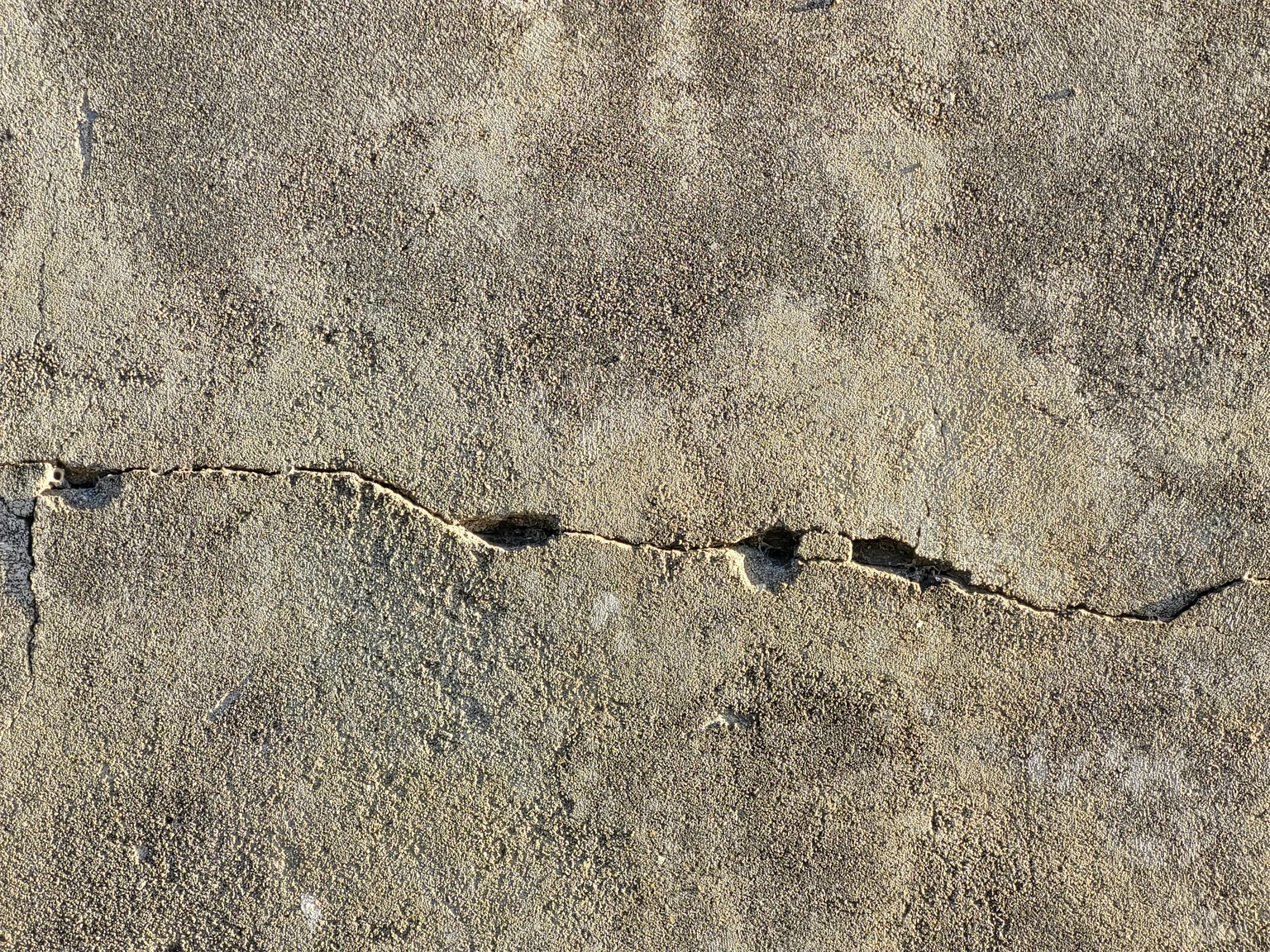 cracked foundation with water damage - cost to install gutter drainage cracked foundation with water damage - cost to install gutter drainage